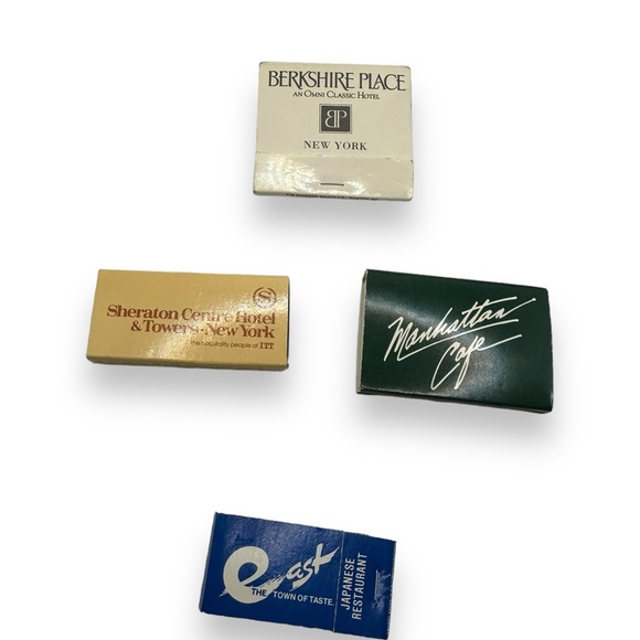 Vintage Manhattan NYC Matchbooks 1970s 1980s Manhattan Cafe Sheraton LOT OF 4 - Picture 2 of 9